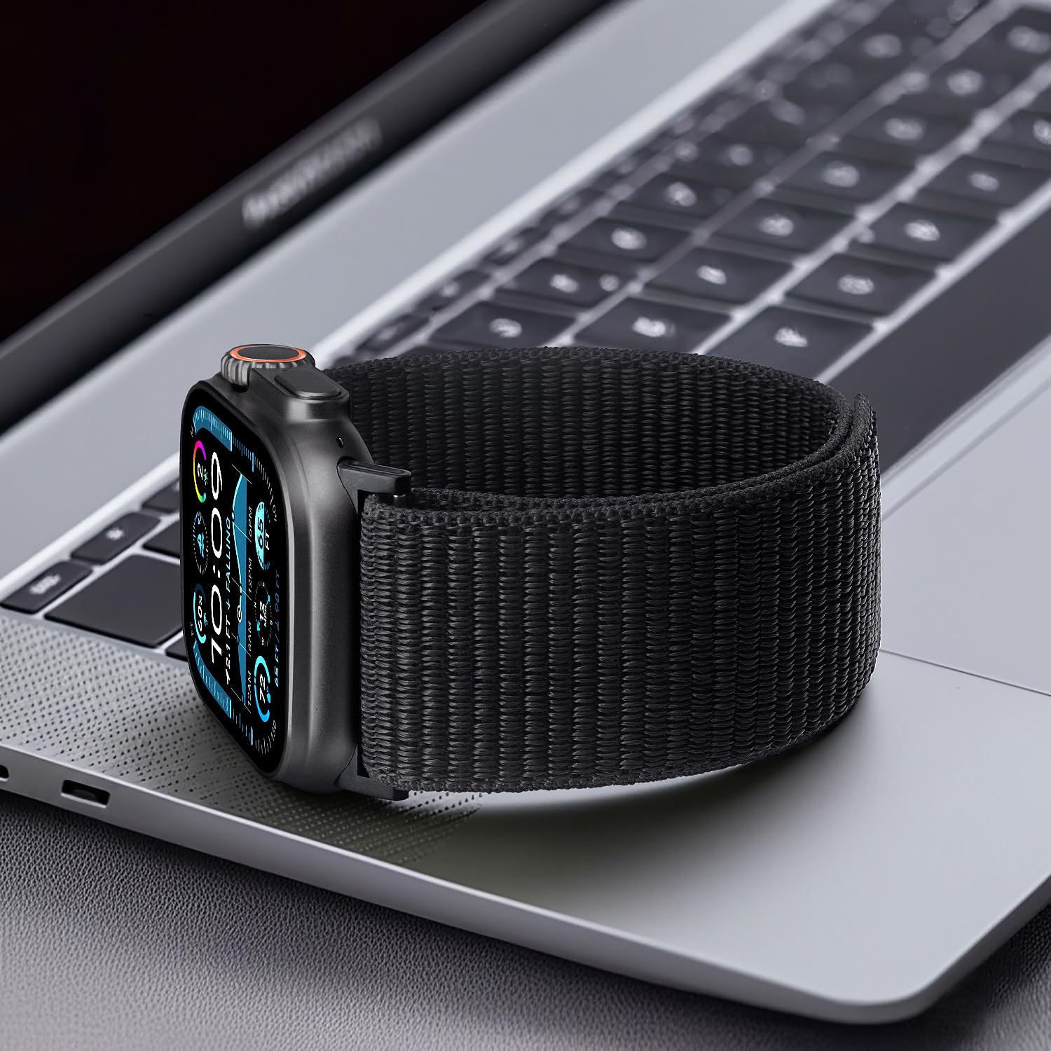ナイロンスポーツループバンド Apple Watch バンド - Sport Loop Strap のレビューと価格